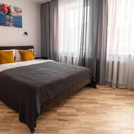 Lovely Apartment In The City Center Каунас Экстерьер фото