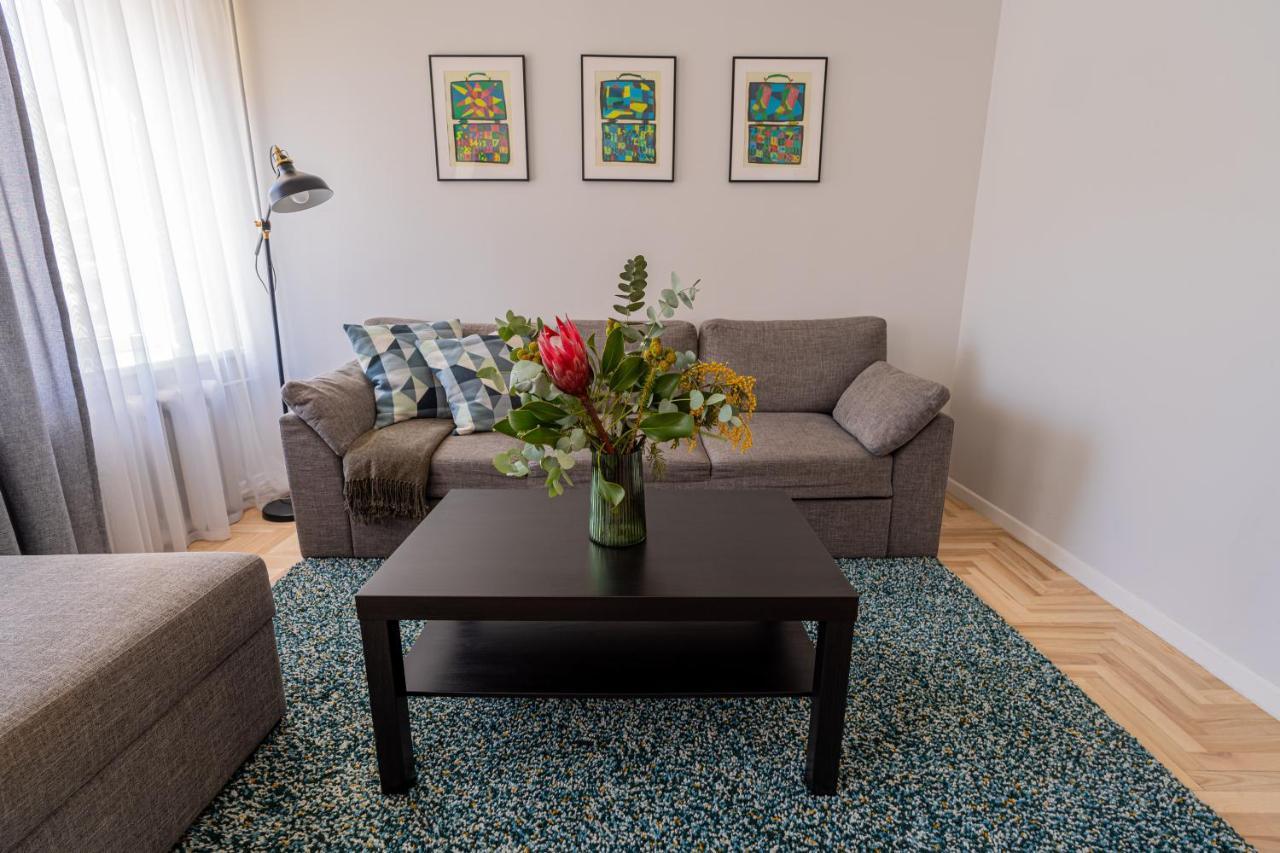 Lovely Apartment In The City Center Каунас Экстерьер фото