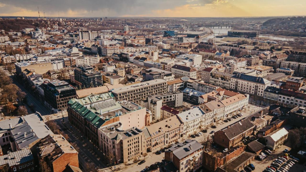 Lovely Apartment In The City Center Каунас Экстерьер фото